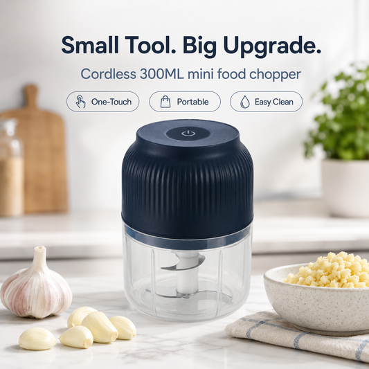 Electric Food Shredder, 4 Sharp Blades，Portable Veggie Chopper, 300ML